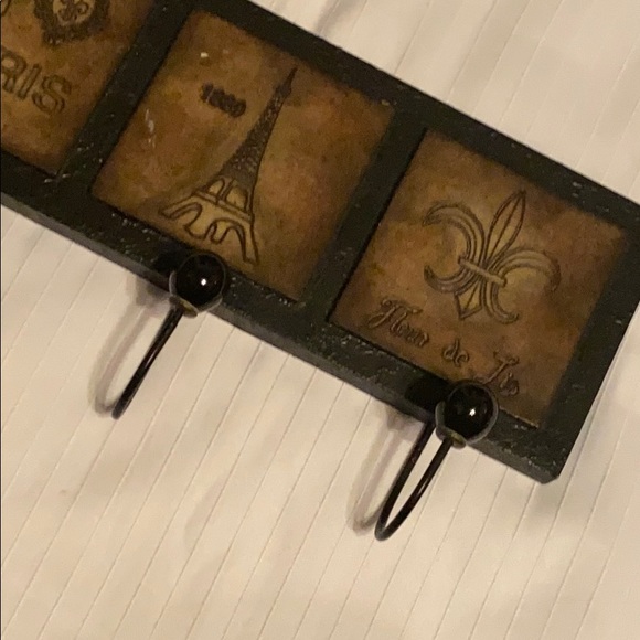 Paris Shelf - Picture 5 of 6